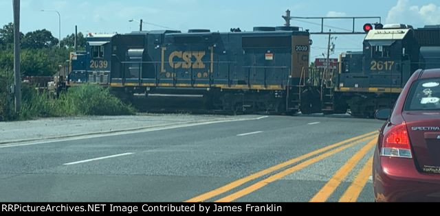 Twin loco small freight at Wilmington yard